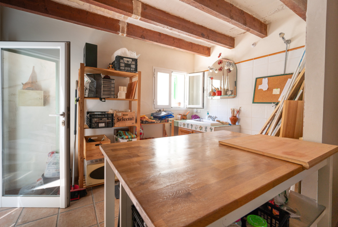 Casa de pueblo en Montuïri con encanto rústico y amplios exteriores