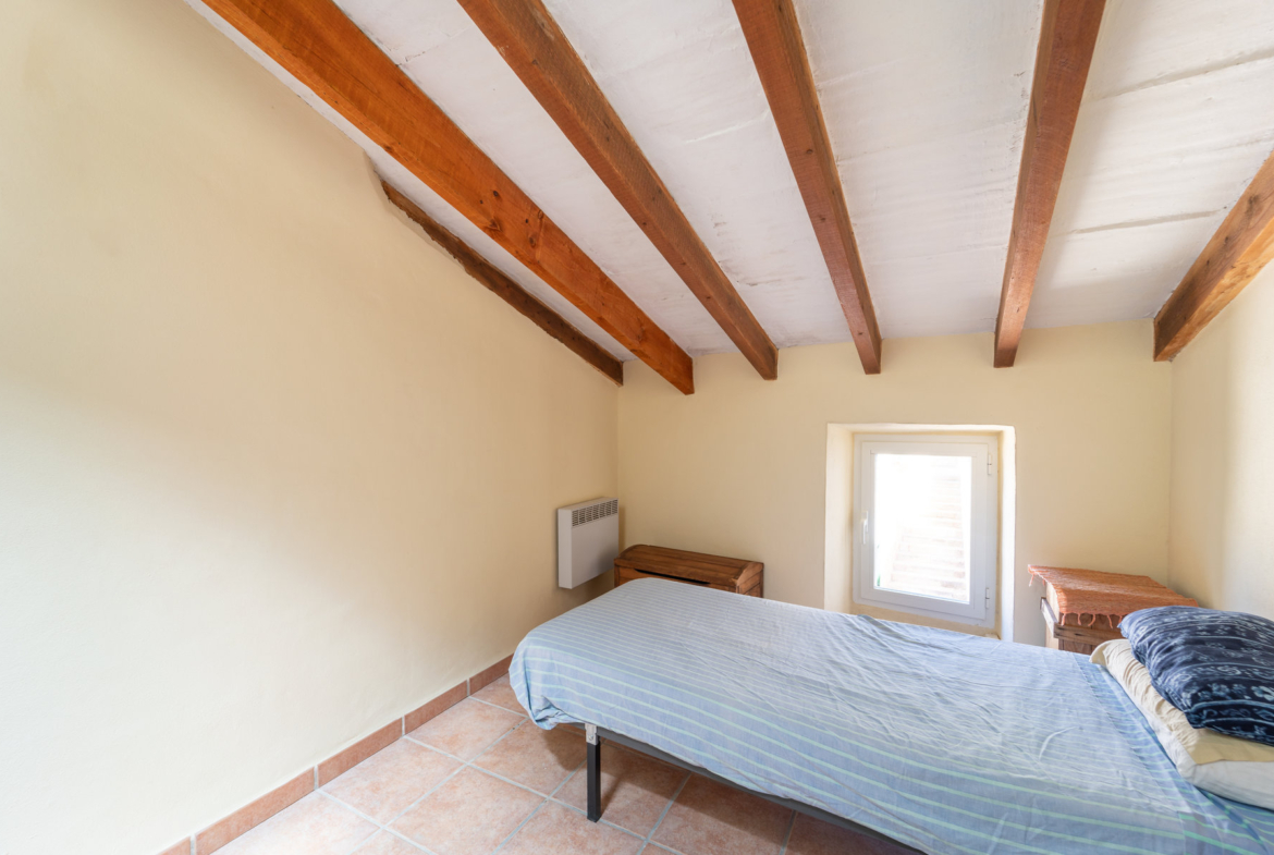 Casa de pueblo en Montuïri con encanto rústico y amplios exteriores