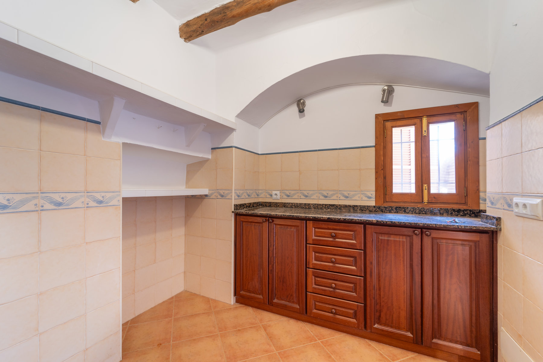 1407-Charming-town-house-to-rent-with-garden-in-Santanyi.13.jpg Casa de pueblo con terraza y jardín en Santanyí