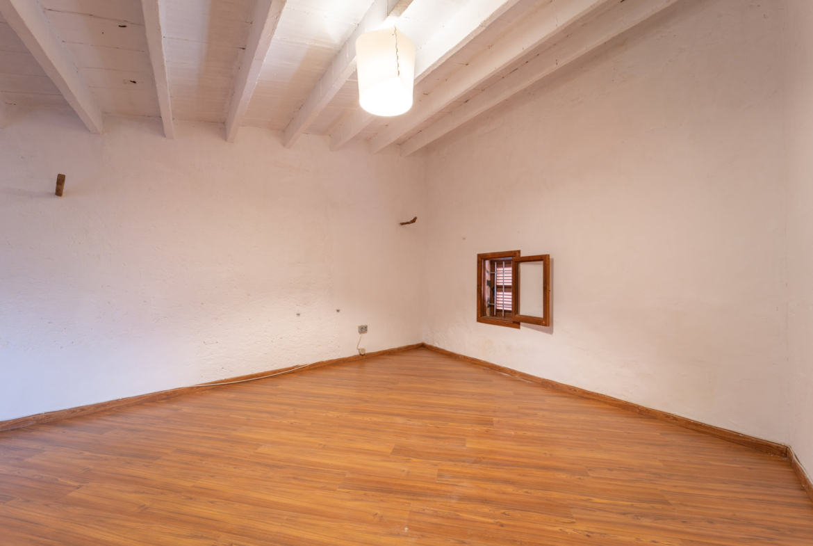 Casa de pueblo con terraza y jardín en Santanyí