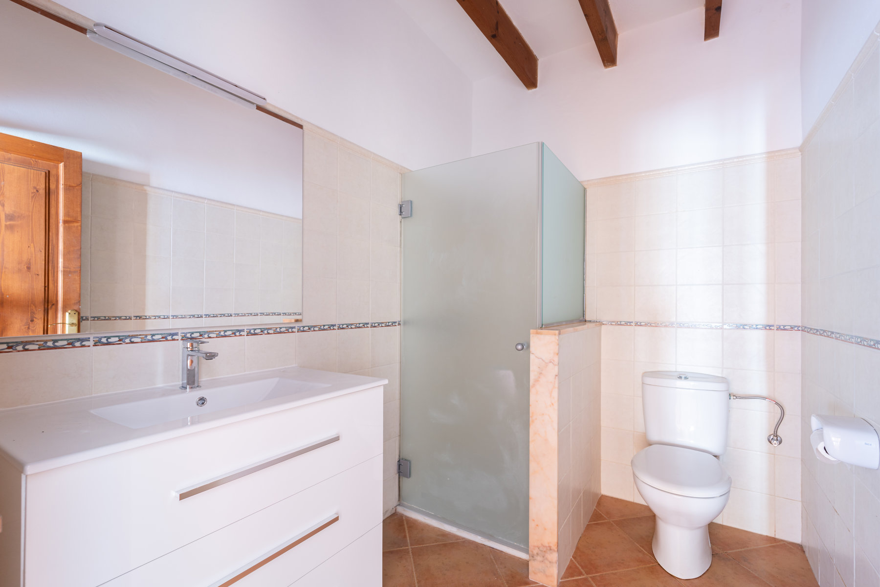 1407-Charming-town-house-to-rent-with-garden-in-Santanyi.9.jpg Casa de pueblo con terraza y jardín en Santanyí