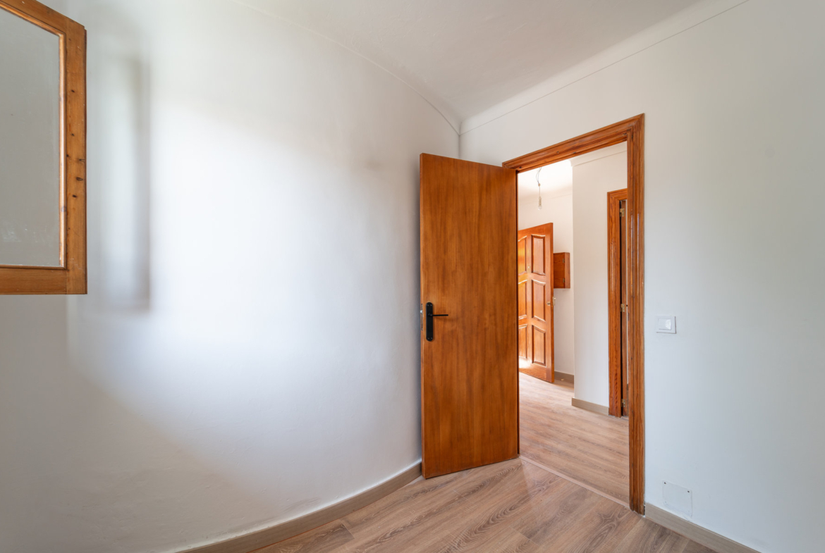 Planta baja con amplia terraza y jardín en alquiler, Cala Santanyí