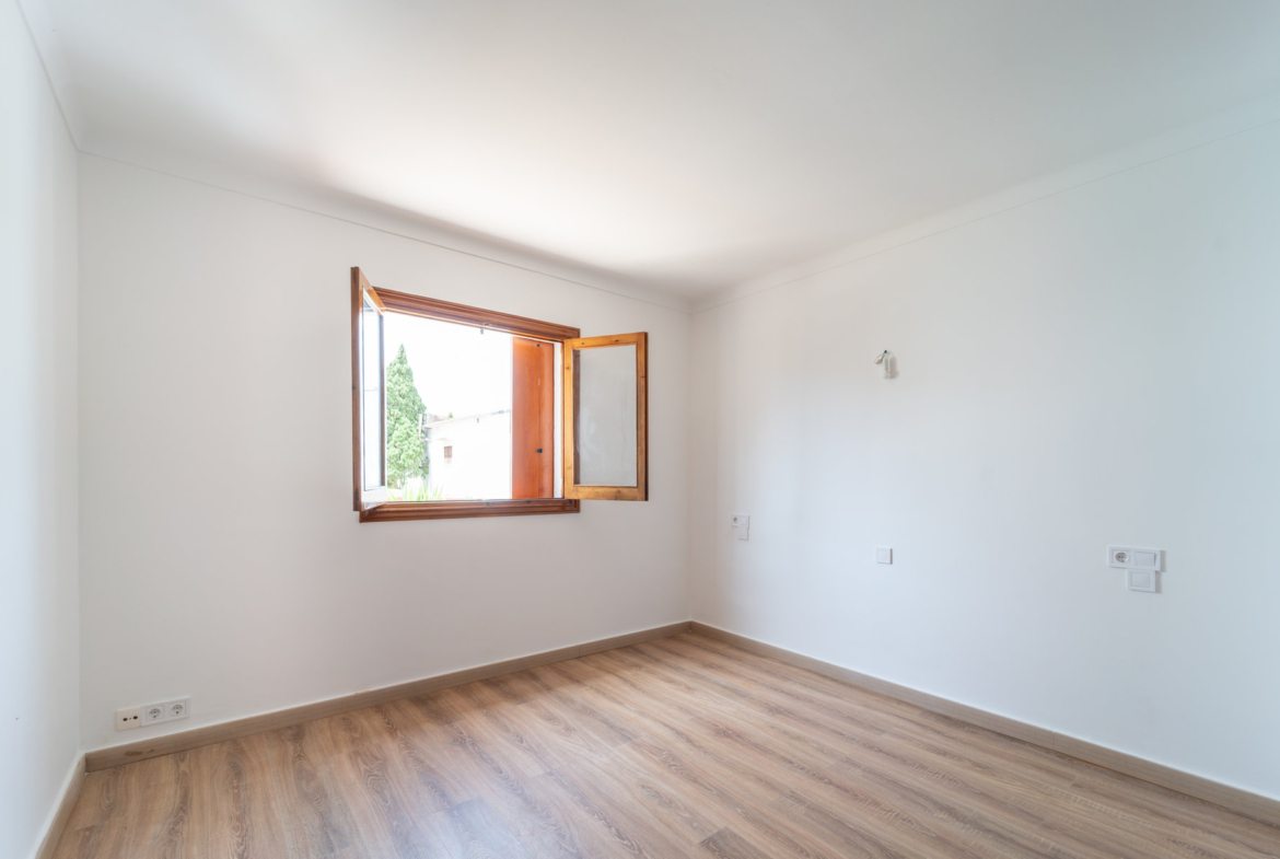 Planta baja con amplia terraza y jardín en alquiler, Cala Santanyí