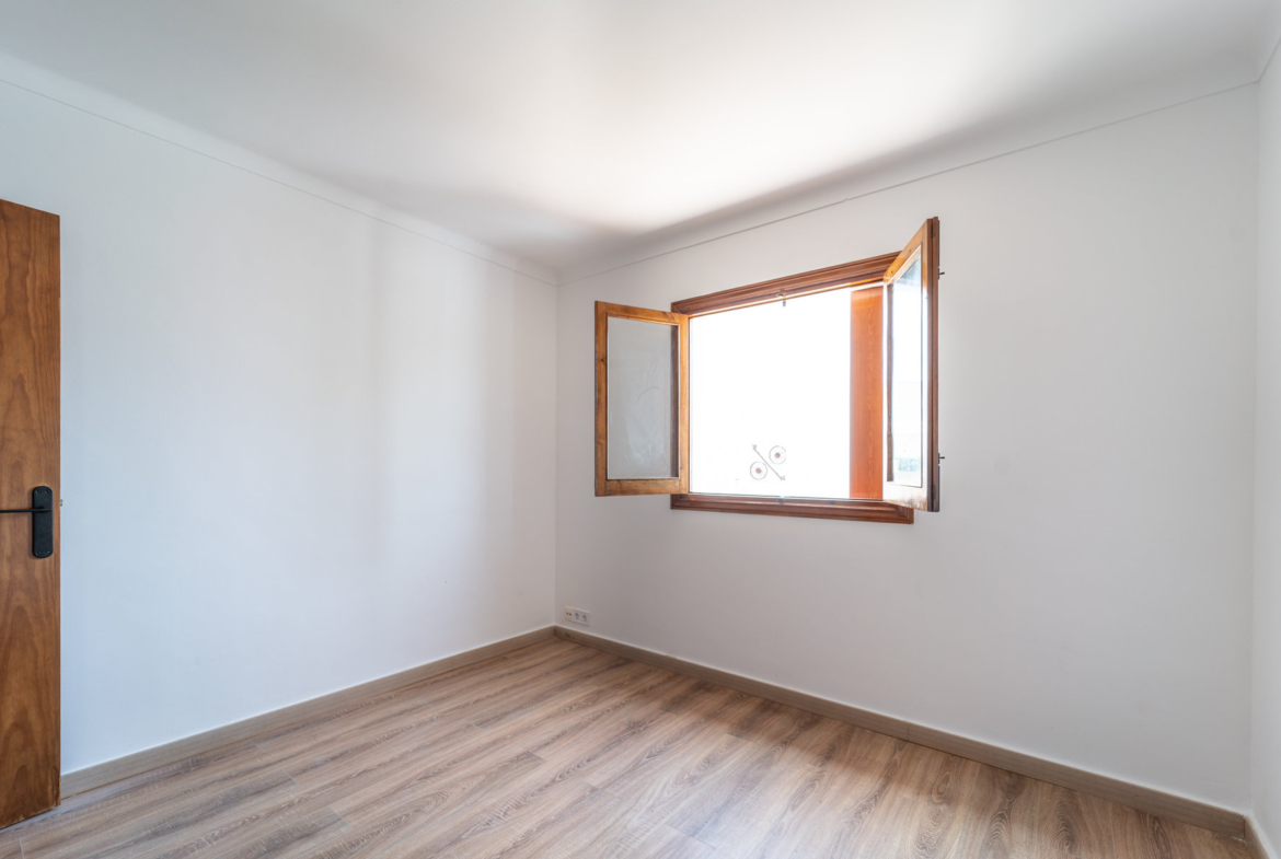 Planta baja con amplia terraza y jardín en alquiler, Cala Santanyí