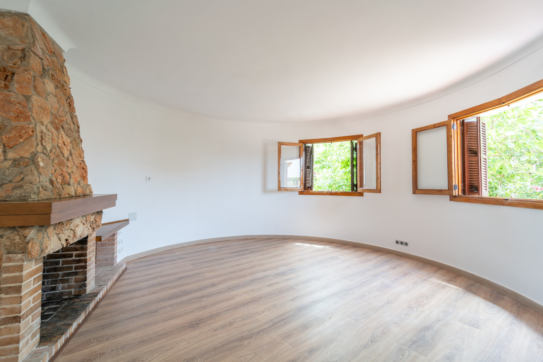 Planta baja con amplia terraza y jardín en alquiler, Cala Santanyí