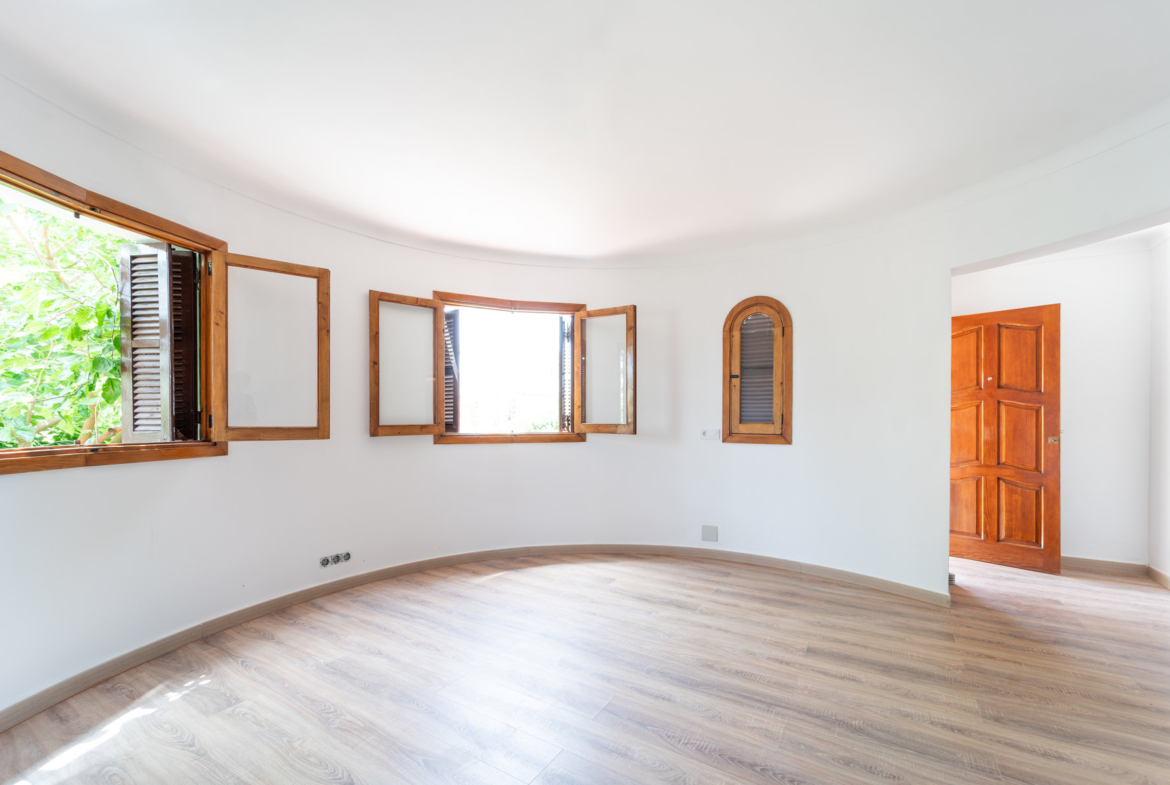 Planta baja con amplia terraza y jardín en alquiler, Cala Santanyí