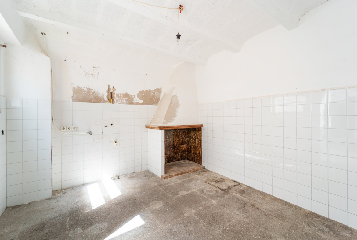 Stadthaus in Porreres – 4 Schlafzimmer, Garage & Terrasse