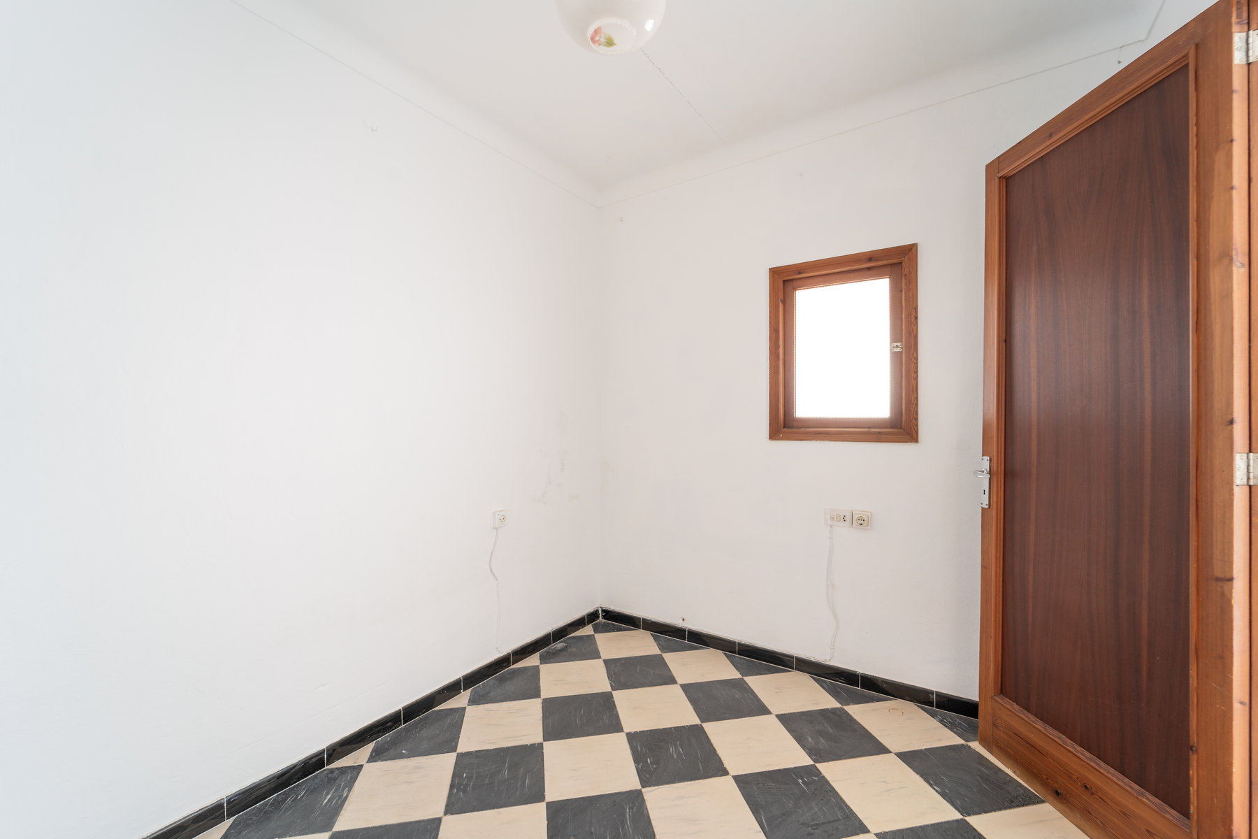 Stadthaus in Porreres – 4 Schlafzimmer, Garage & Terrasse