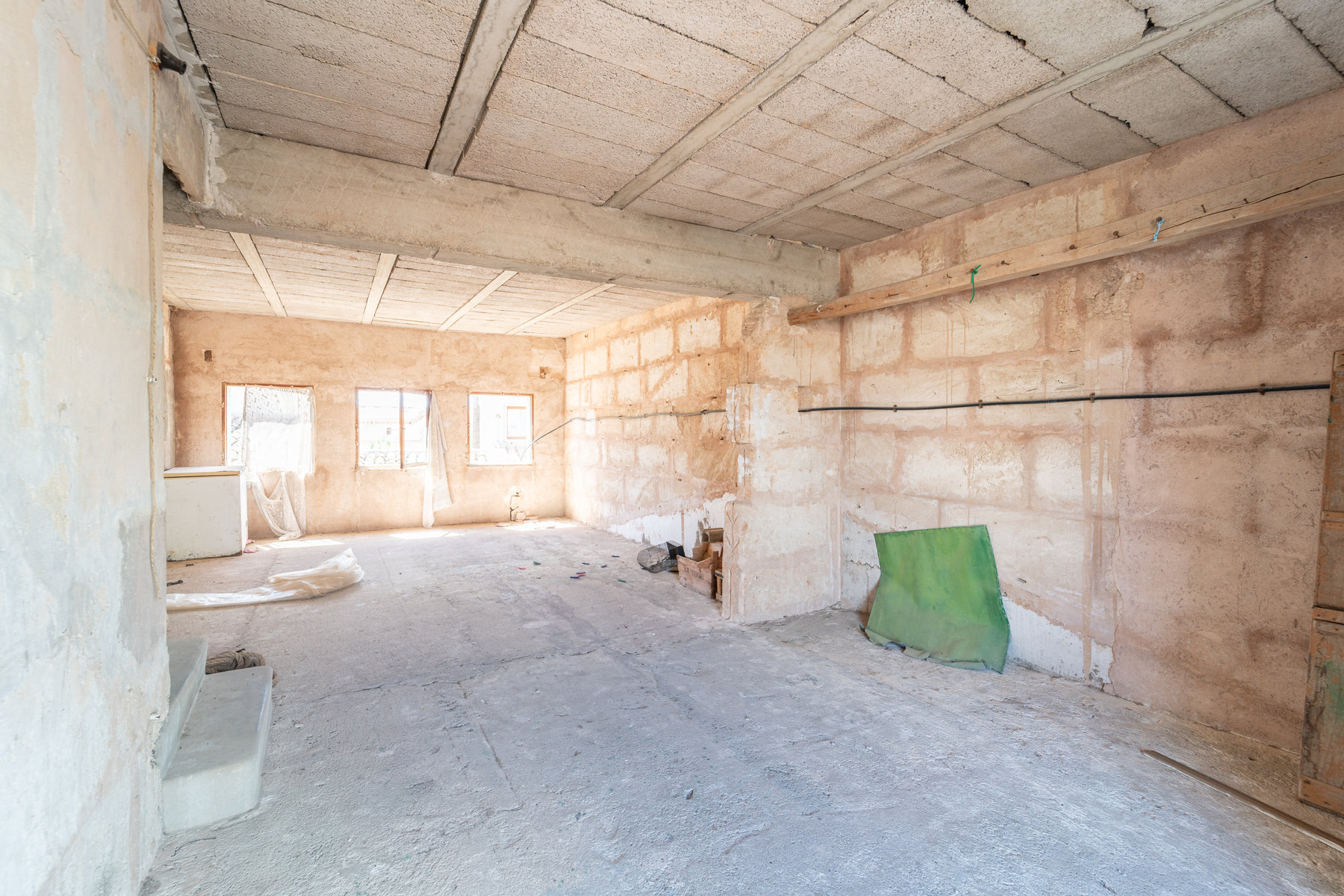 Stadthaus in Porreres – 4 Schlafzimmer, Garage & Terrasse