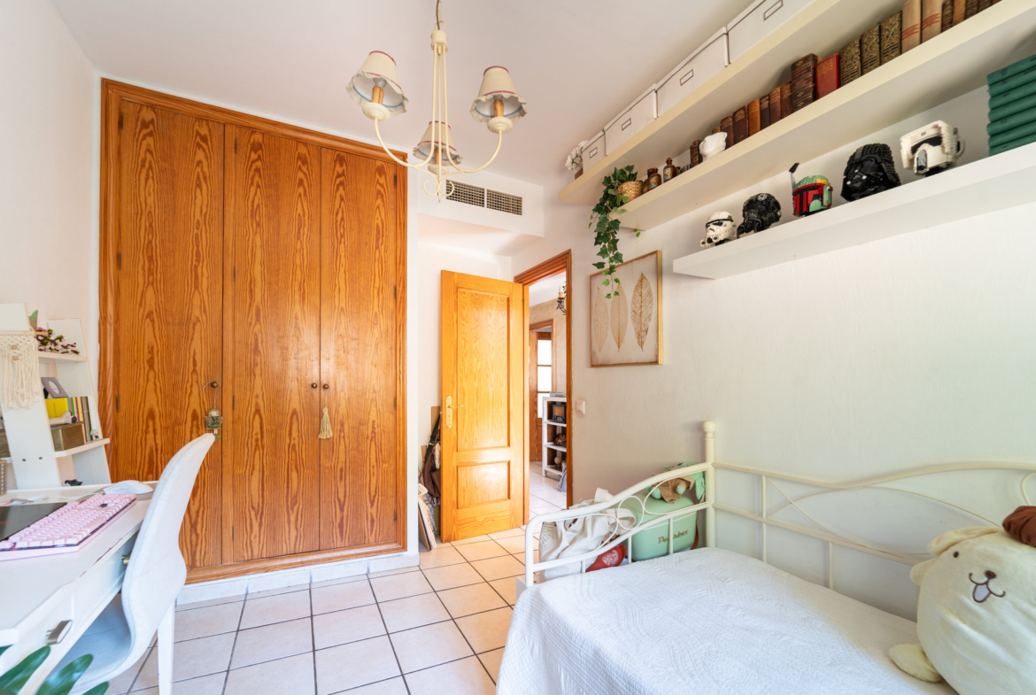 Chalet con jardín privado y piscina en camino de Génova, Palma