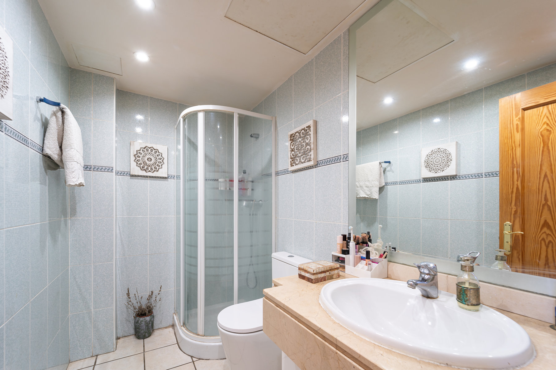 1420-Two-story-house-with-garden-and-shared-swimming-pool-area-in-Genova-Palma-de-Mallorca.-14.jpg Chalet con jardín privado y piscina en camino de Génova, Palma