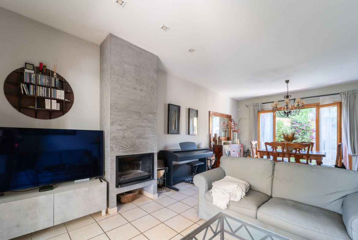 Chalet con jardín privado y piscina en camino de Génova, Palma