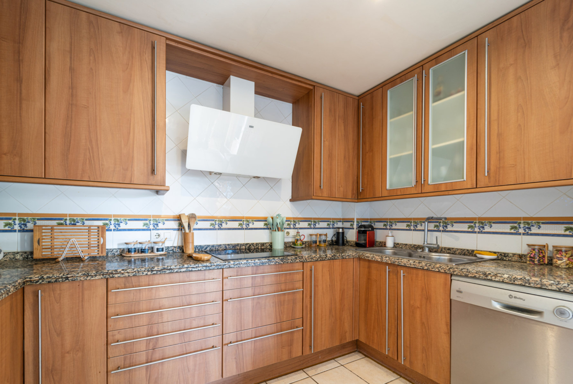 Chalet con jardín privado y piscina en camino de Génova, Palma