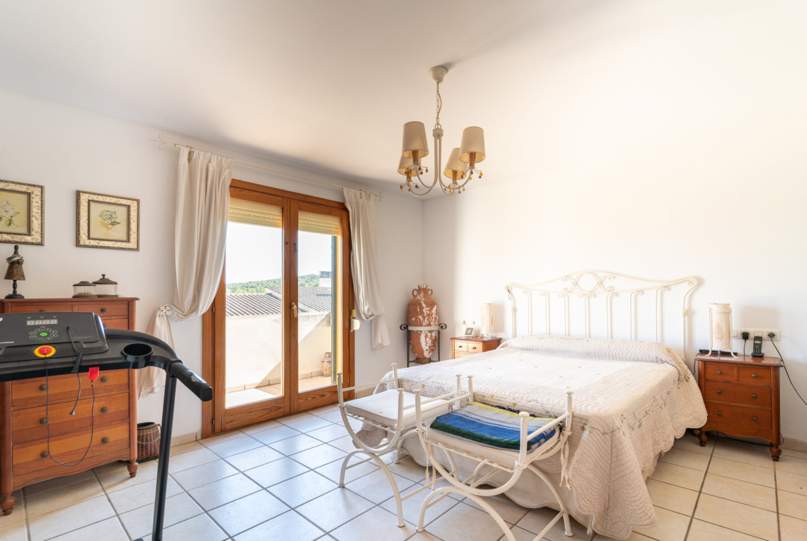 Chalet con jardín privado y piscina en camino de Génova, Palma