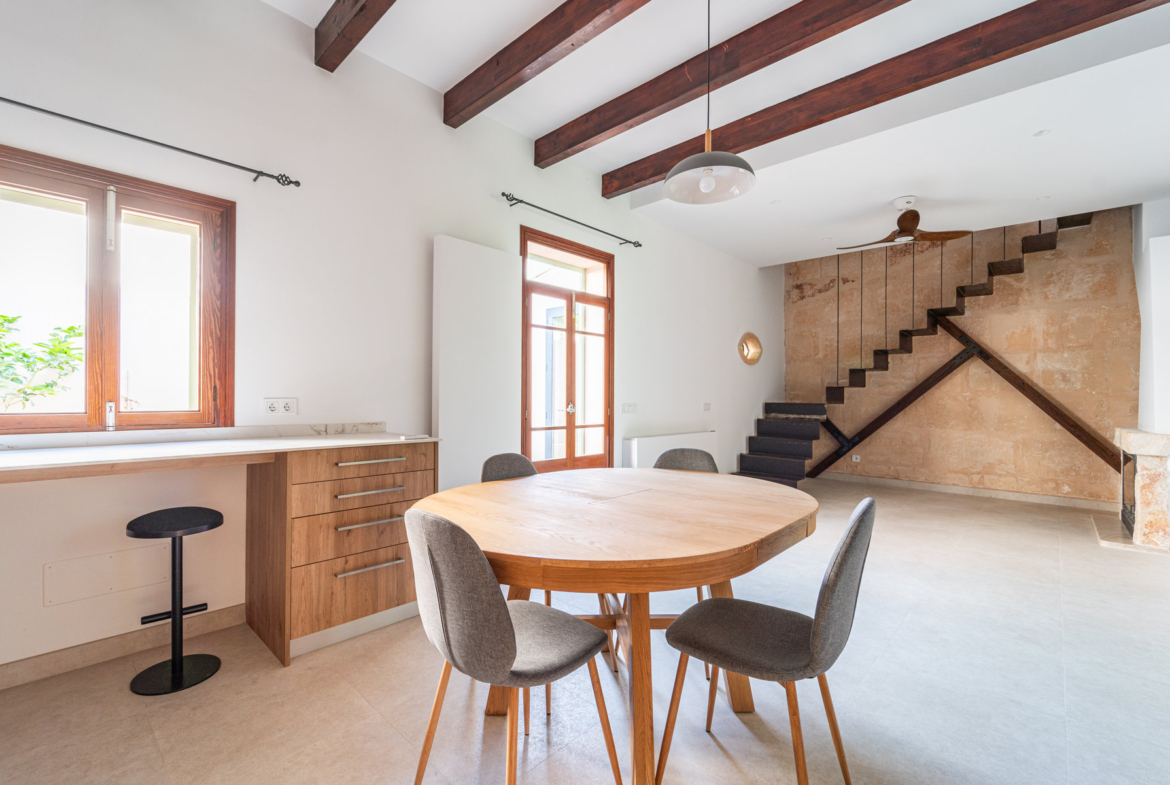 Fully Renovated Village House With Patio to Rent in Ses Salines