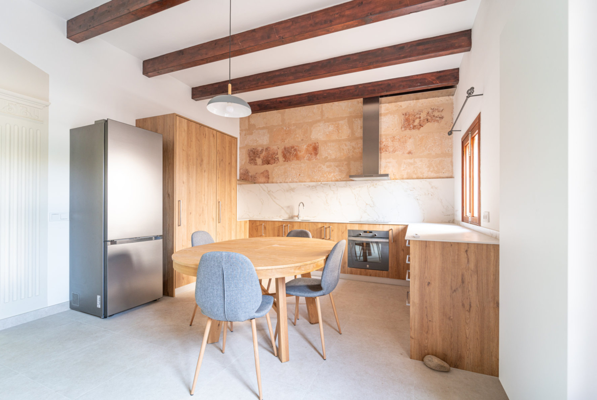Fully Renovated Village House With Patio to Rent in Ses Salines