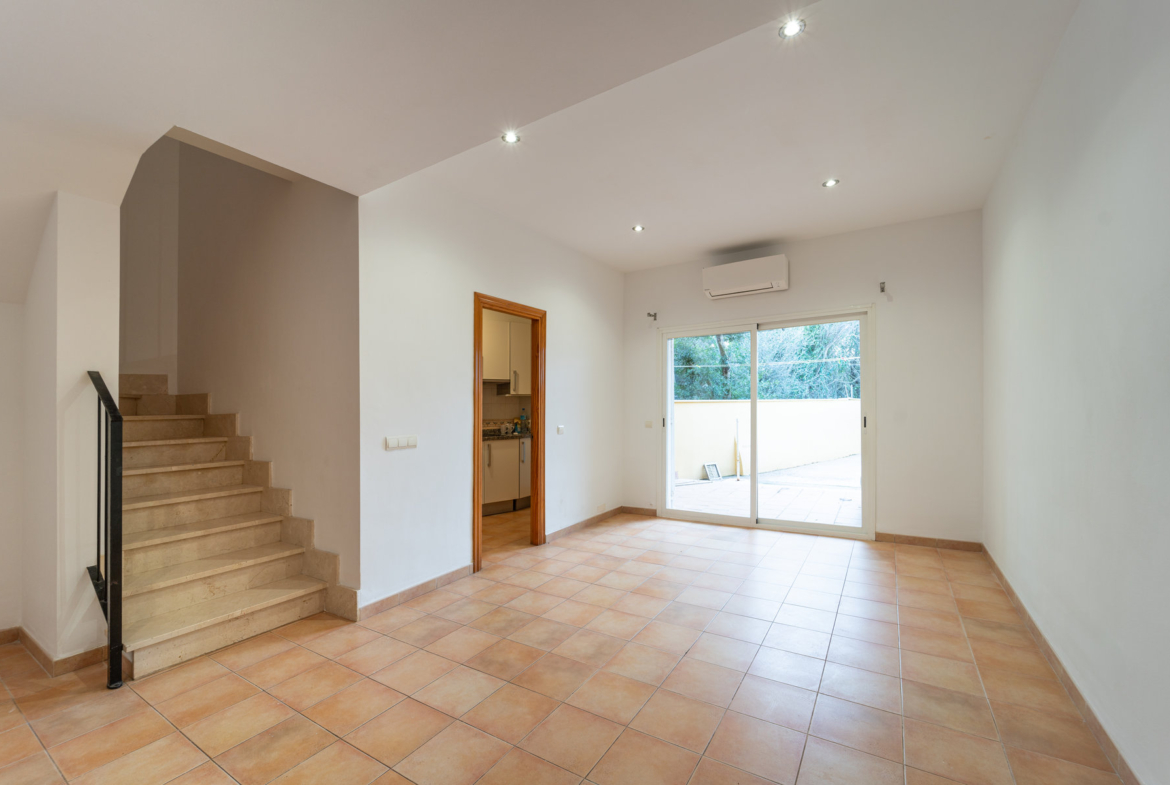 House for Rent in Ses Salines with Terrace & Balcony
