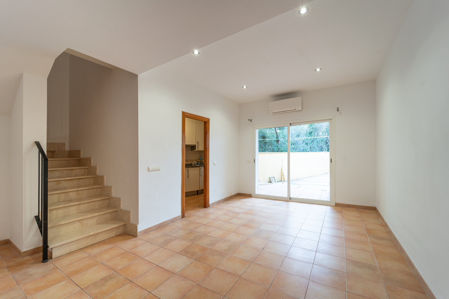 House for Rent in Ses Salines with Terrace & Balcony