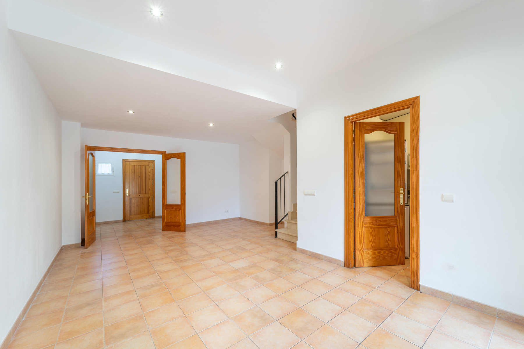 House for Rent in Ses Salines with Terrace & Balcony