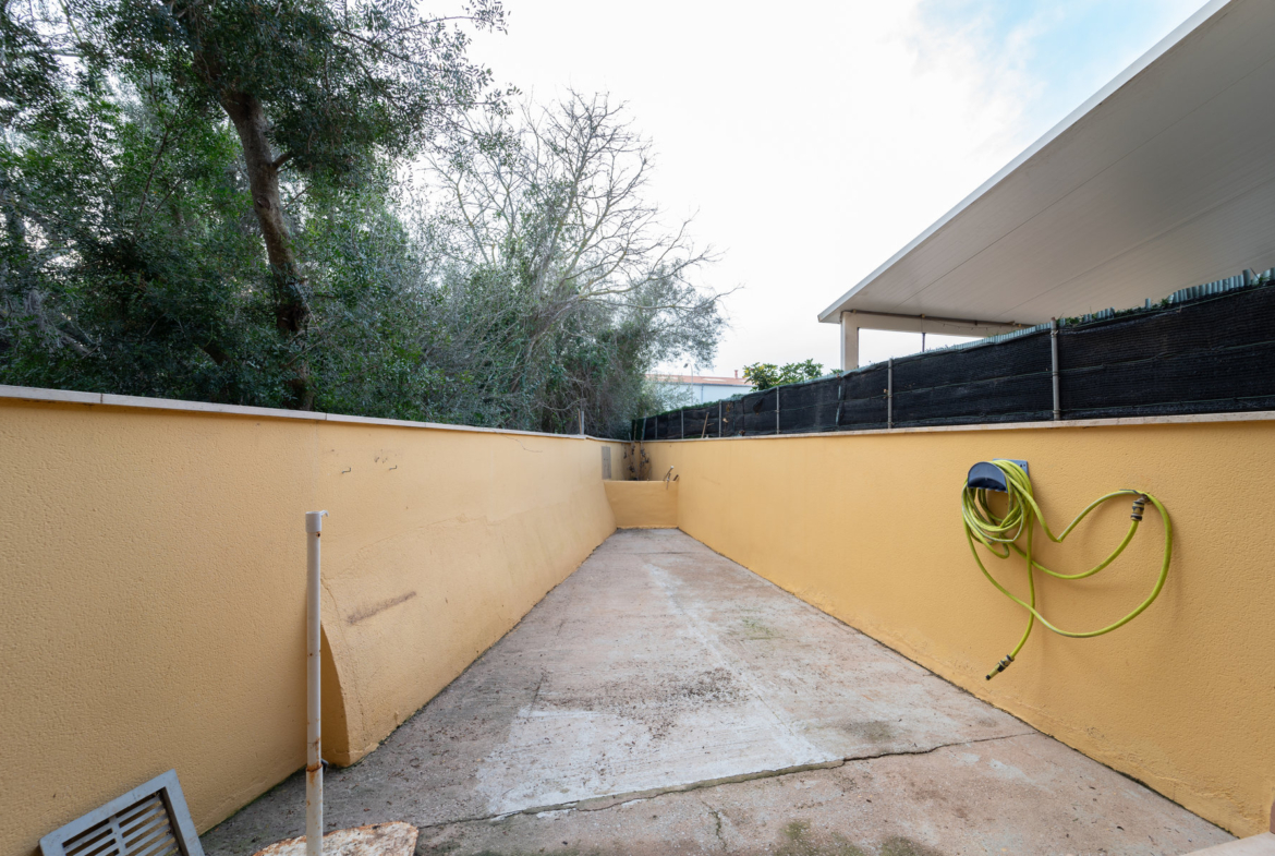 House for Rent in Ses Salines with Terrace & Balcony