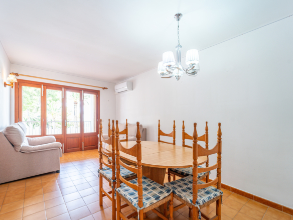 Piso en alquiler con gran terraza a 300 m del mar, Colonia de Sant Jordi