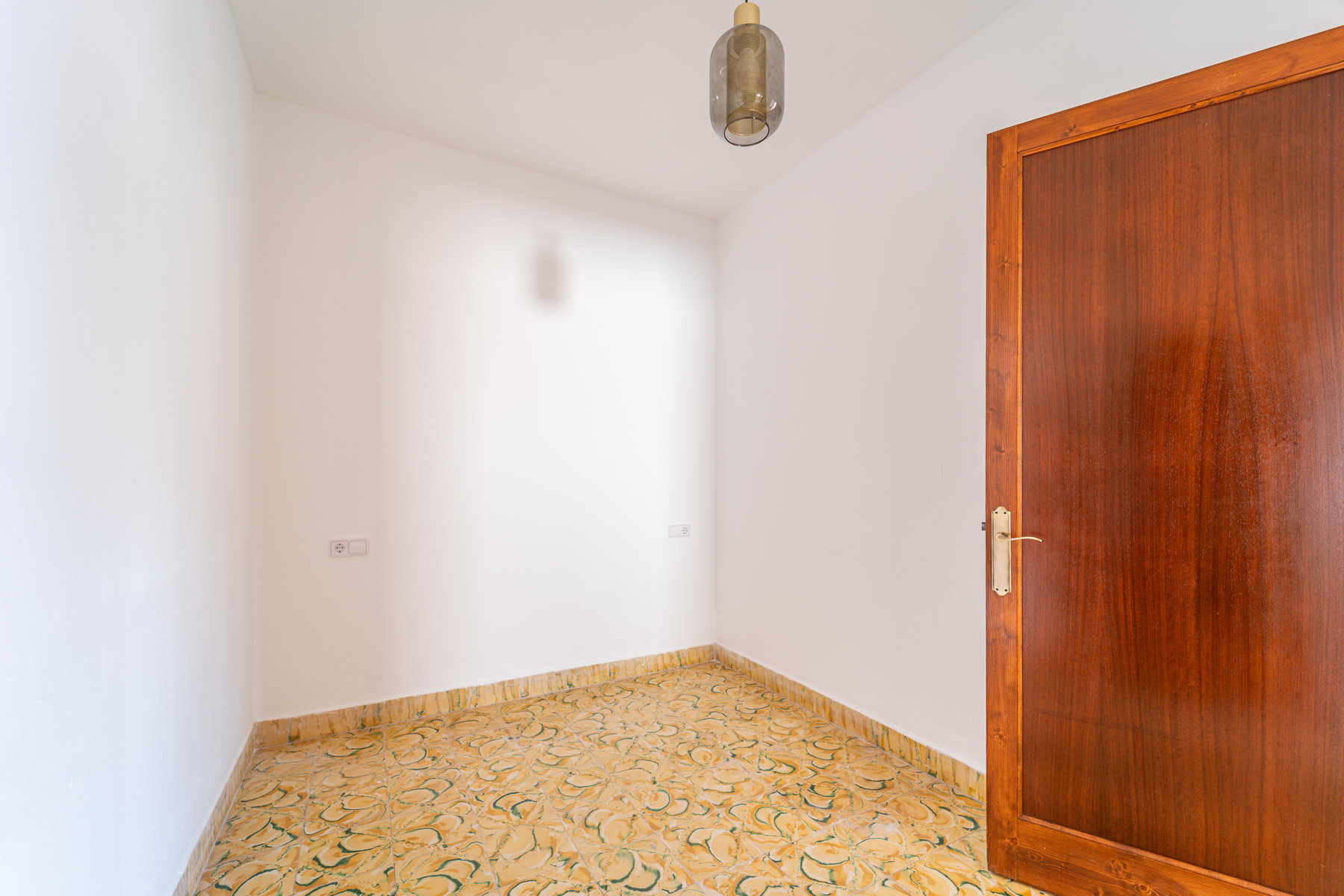 Renovated Village House for Rent in Ses Salines with Terrace