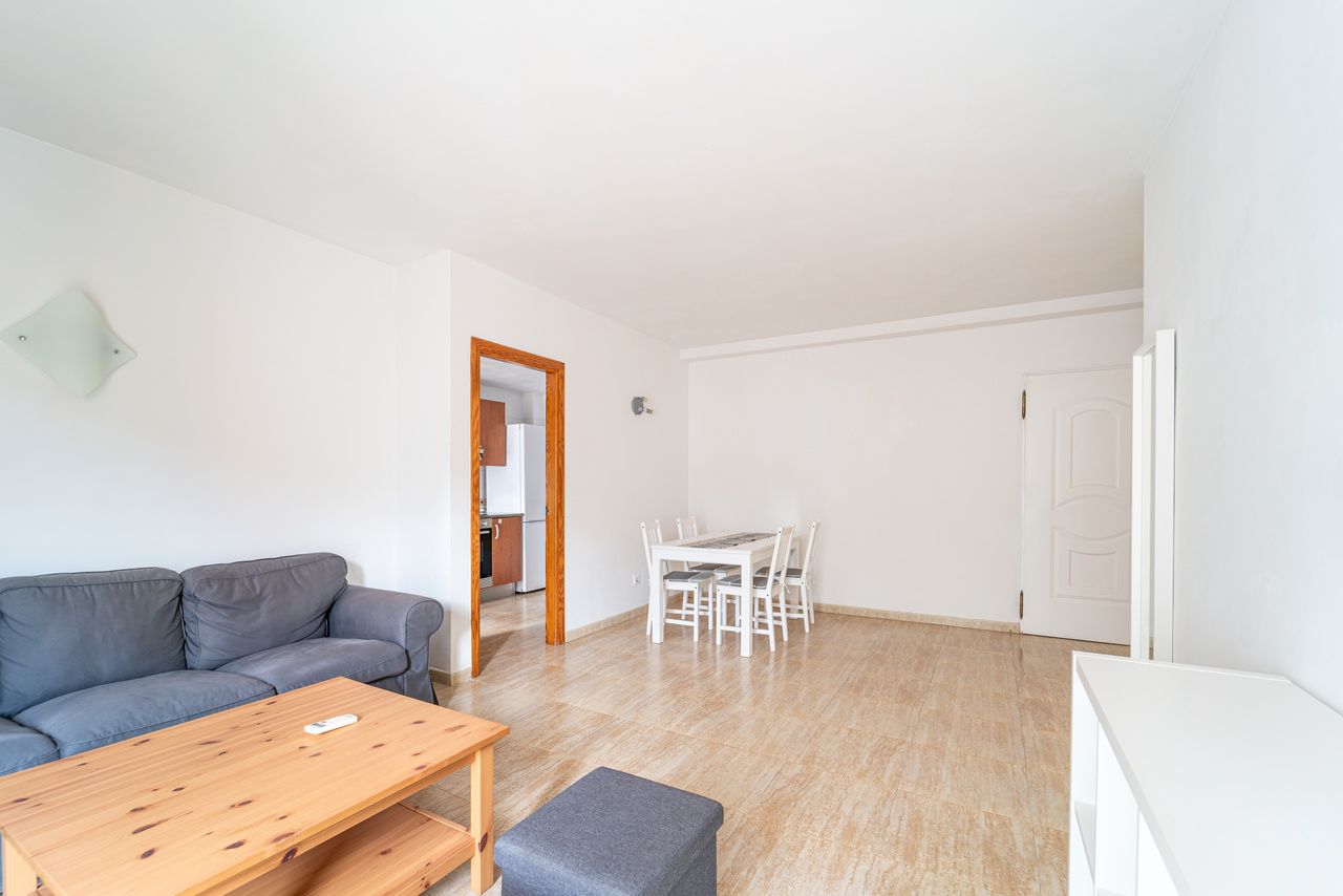 Möblierte Wohnung zur Miete in Campos mit Balkon & Klimaanlage