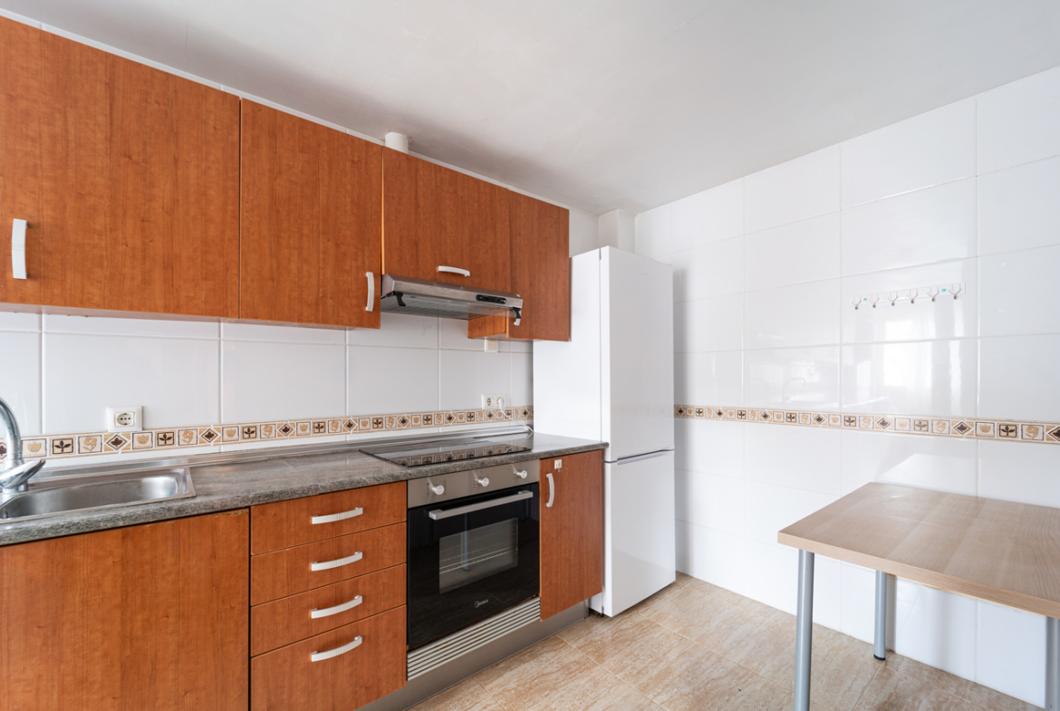Möblierte Wohnung zur Miete in Campos mit Balkon & Klimaanlage