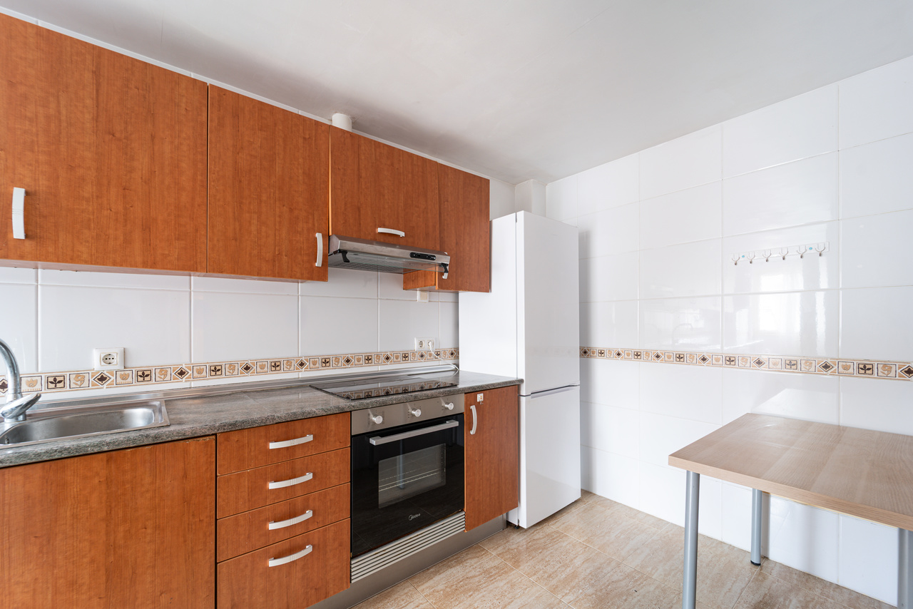 Möblierte Wohnung zur Miete in Campos mit Balkon & Klimaanlage