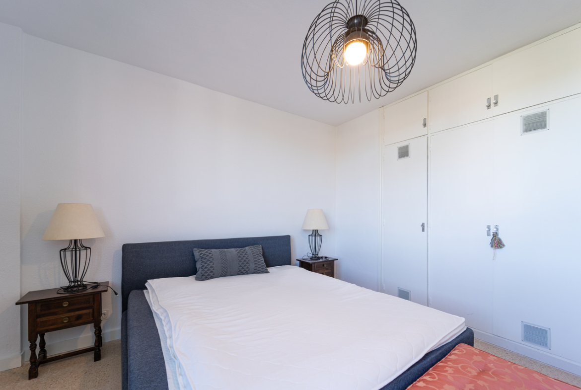 Apartamento en alquiler con terraza y vistas al mar en Calas de Mallorca