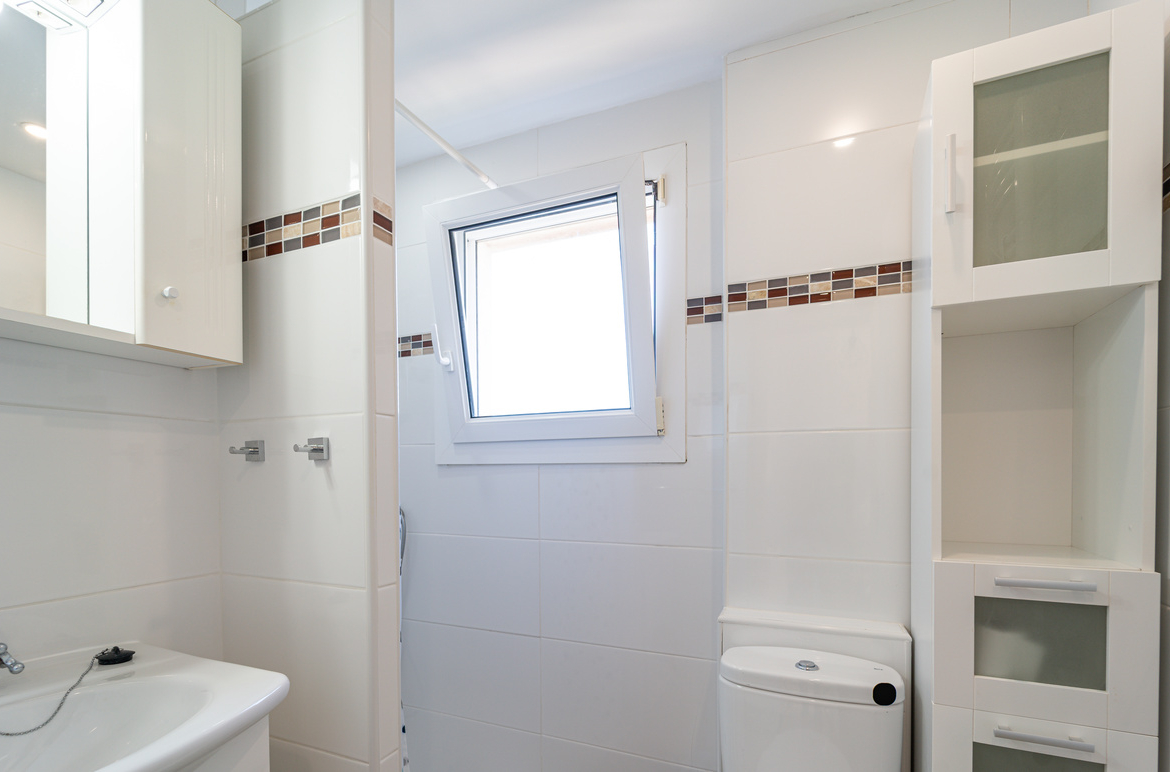 Apartamento en alquiler con terraza y vistas al mar en Calas de Mallorca