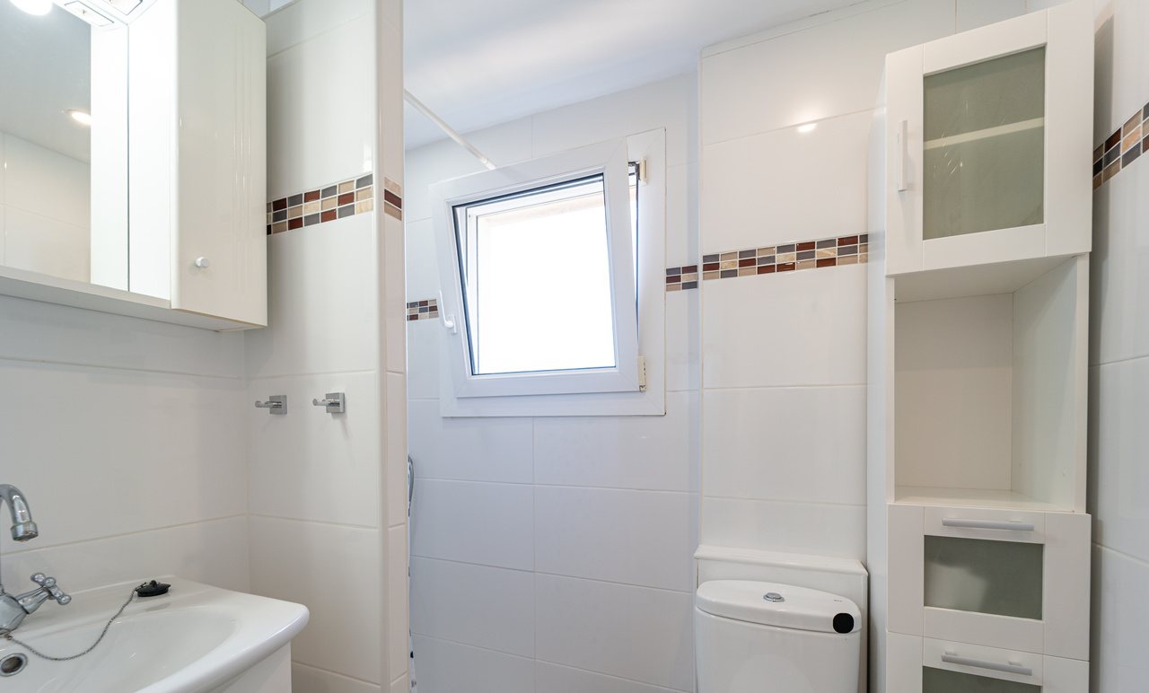 Apartamento en alquiler con terraza y vistas al mar en Calas de Mallorca