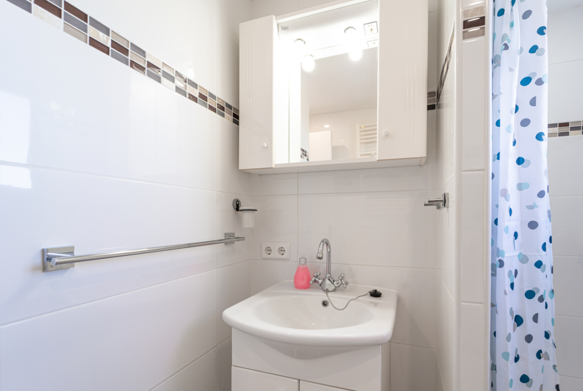 Apartamento en alquiler con terraza y vistas al mar en Calas de Mallorca