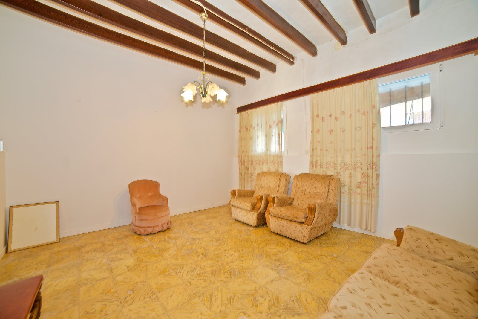 15-1111-Villasyfincasmallorca.jpg Casa de pueblo con patio y 6 dormitorios en Ses Salines