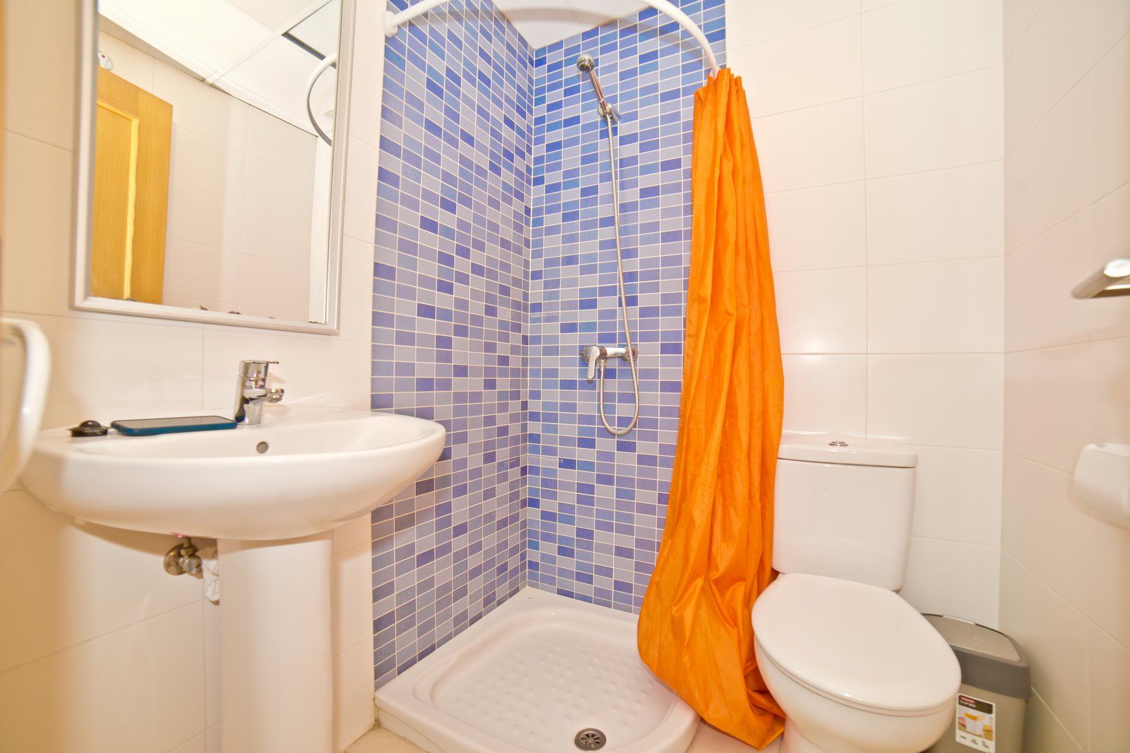 15-1181-Villasyfincasmallorca.jpg Piso con balcón y ascensor en venta en Campos, Mallorca