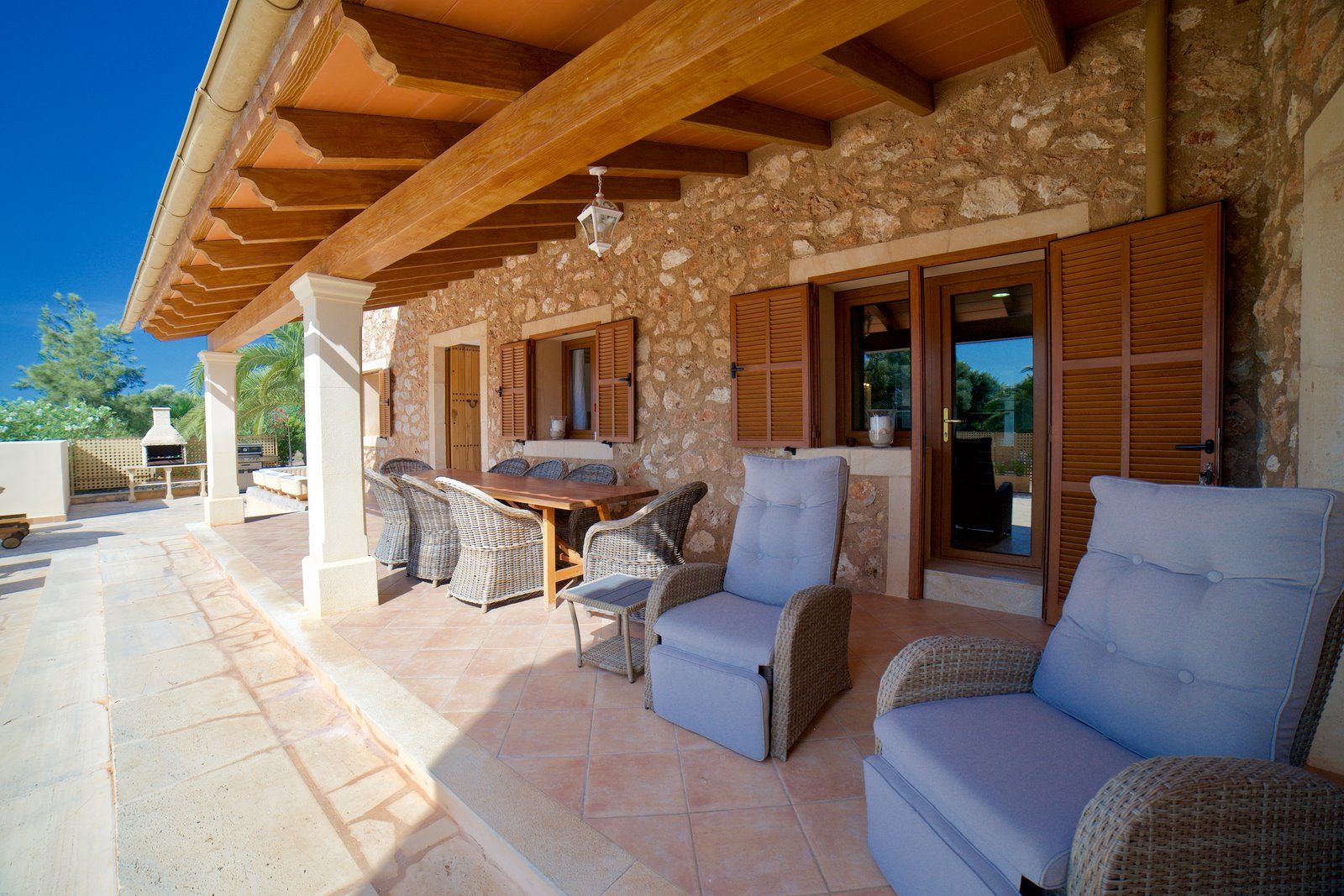 15-2009-Villasyfincasmallorca.jpg Country House with Pool for Rent Near Campos, Mallorca