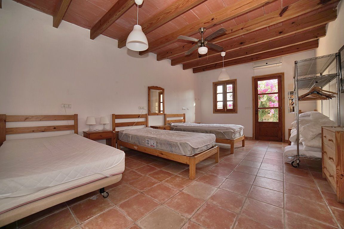 Casa de campo en alquiler con piscina en Ses Salines