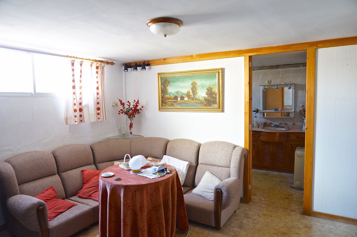 Commercial Property with Apartment in Colonia de Sant Jordi
