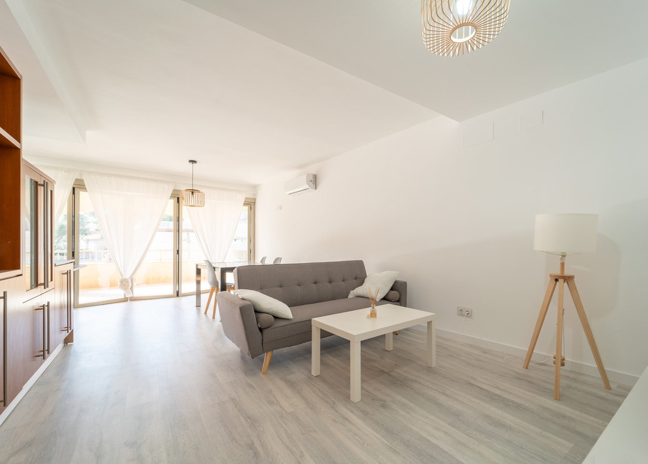 Renovated apartment with large terrace in Colonia de Sant Jordi