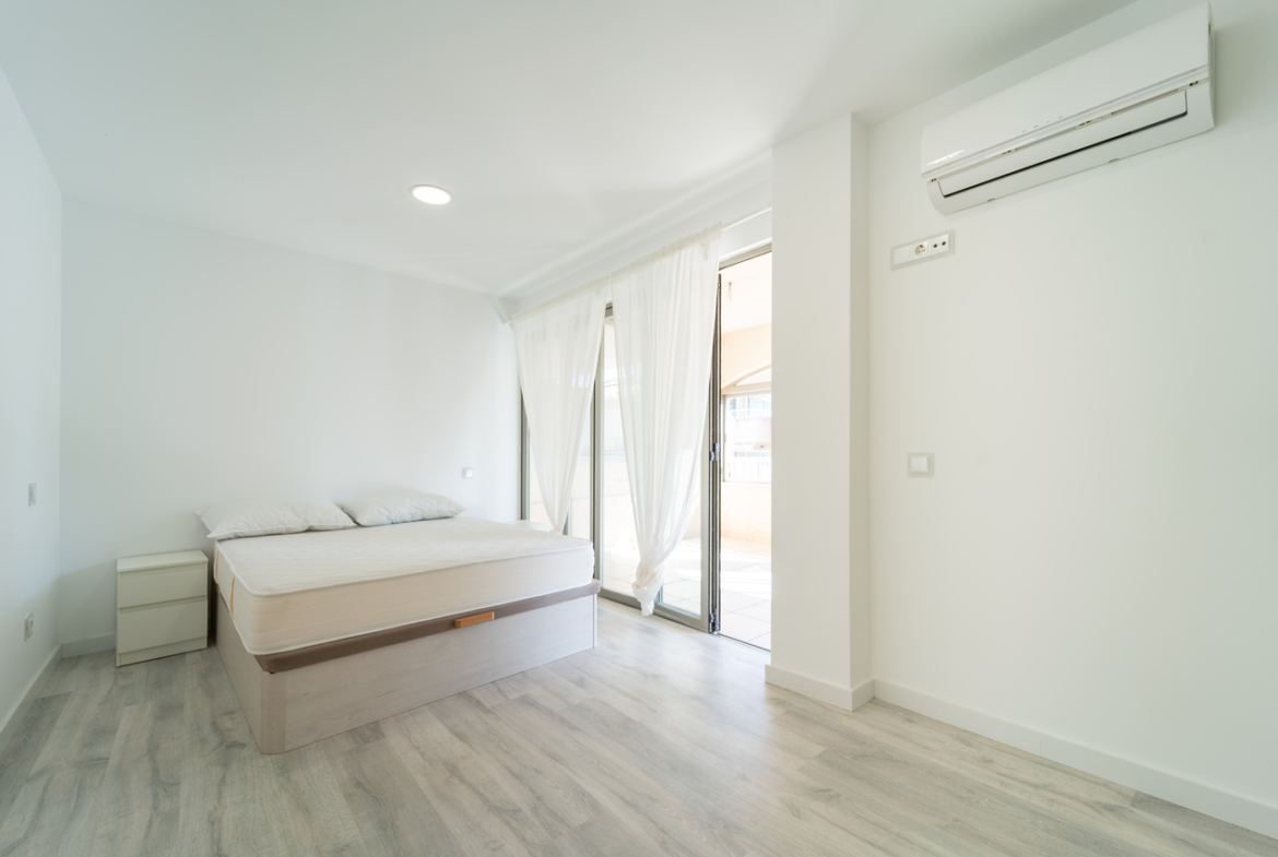 Renovated apartment with large terrace in Colonia de Sant Jordi