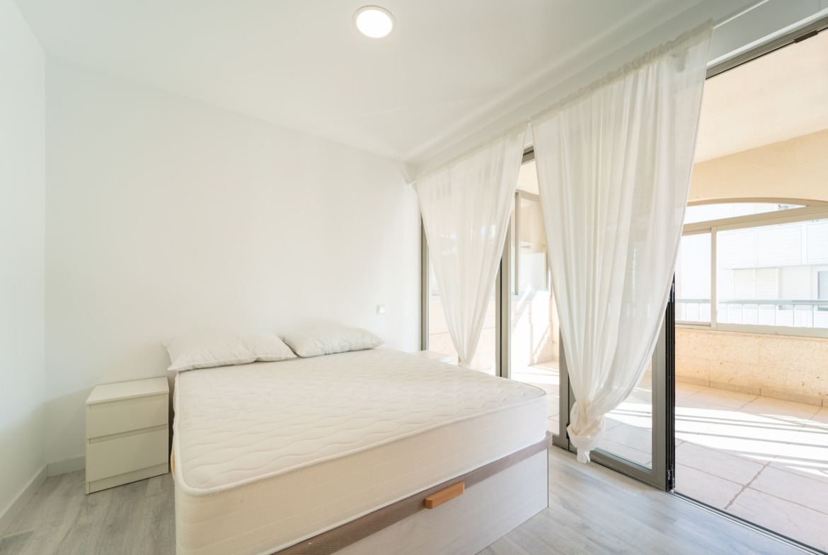 Renovated apartment with large terrace in Colonia de Sant Jordi