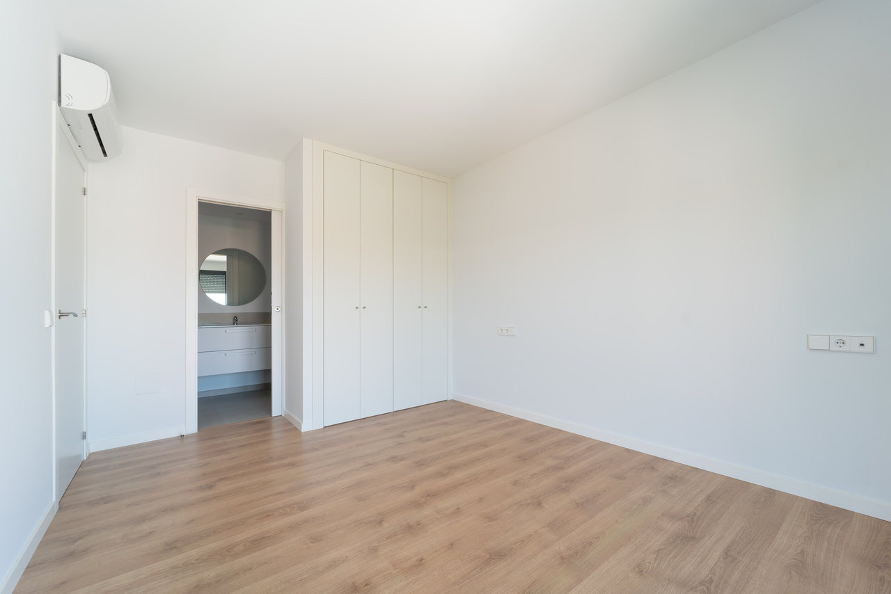 1511-Bright-apartament-to-rent-in-Campos-20.jpg Neubauwohnung mit Aufzug in Campos · 3 Schlafzimmer
