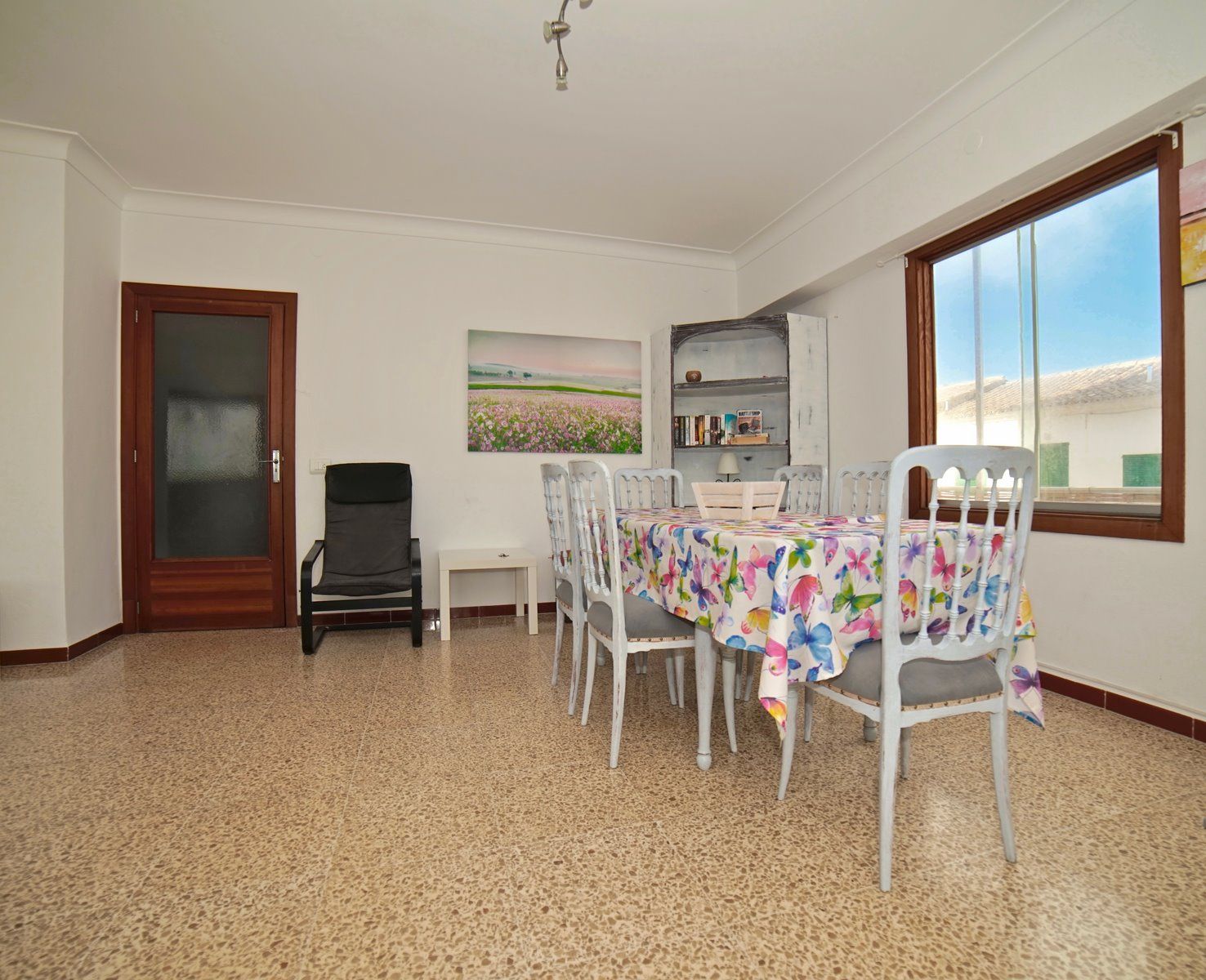 16-1079-Villasyfincasmallorca.jpg Seafront Apartment for Rent in Colonia de Sant Jordi
