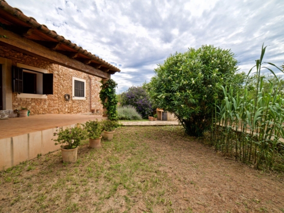 Landhaus mit Pool und Meerblick bei Santanyí – Mallorca