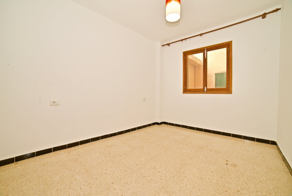 Piso con terraza junto al puerto en Colonia de Sant Jordi