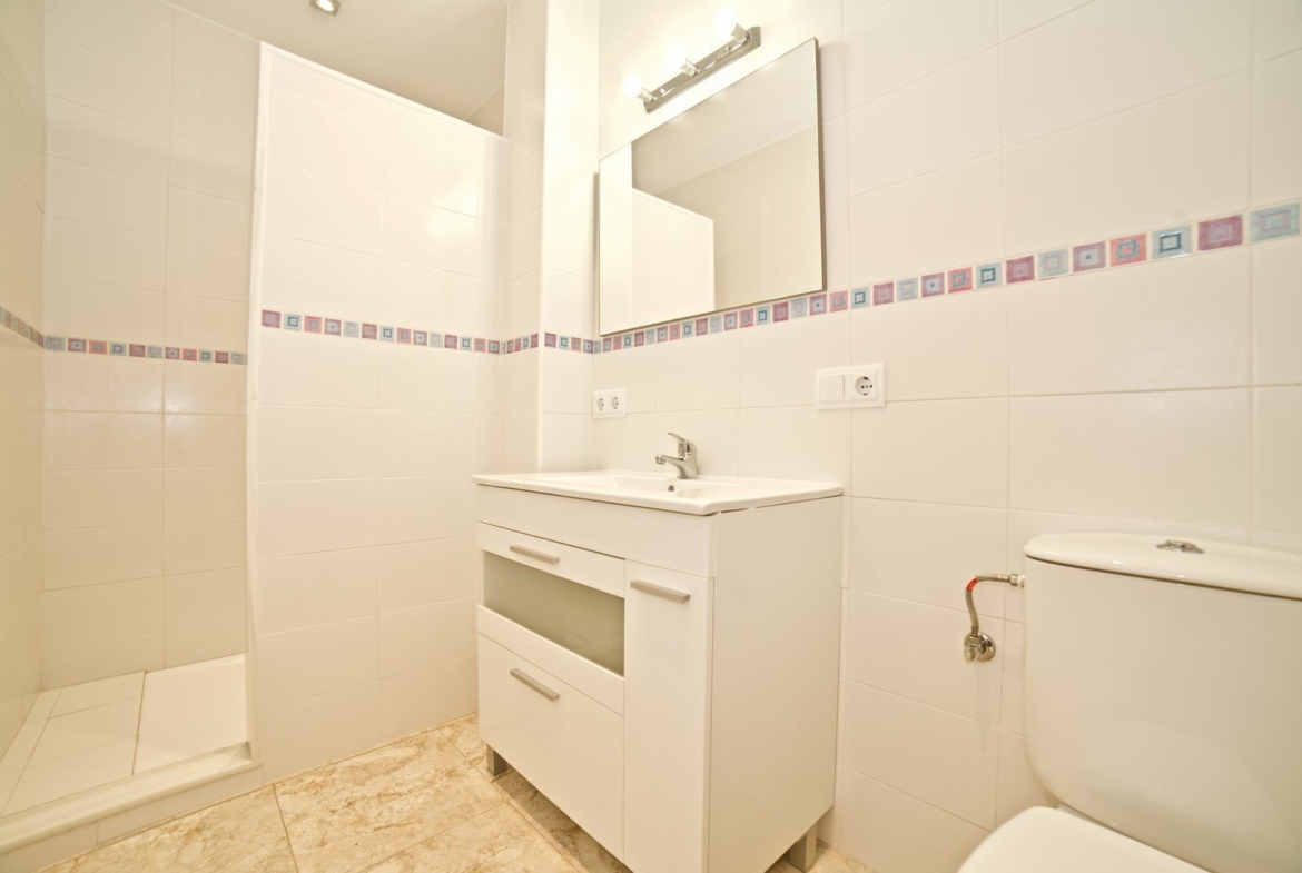Renovated Village House with Garden & Garage in Santanyí
