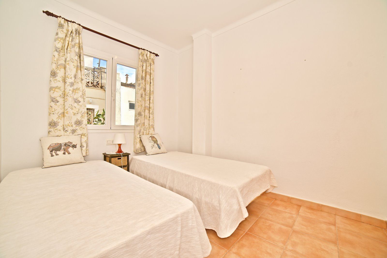 16-1184-Villasyfincasmallorca.jpg Piso amueblado con terraza en alquiler en Colonia de Sant Jordi