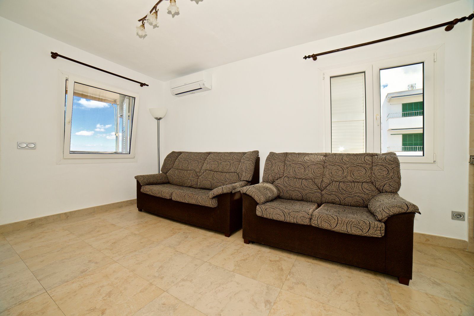 16-1185-Villasyfincasmallorca.jpg Meerfront-Wohnung mit Meerblick in Colonia de Sant Jordi