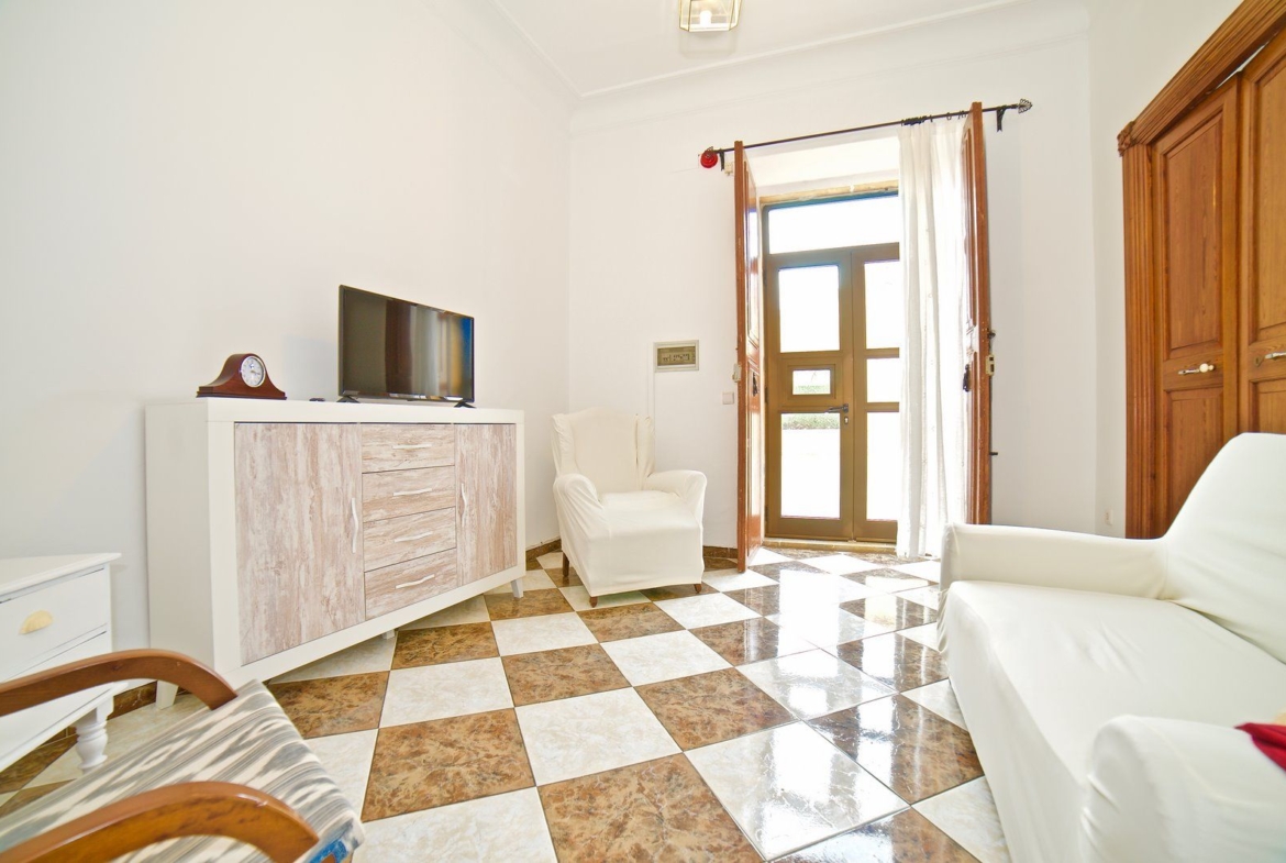 Furnished Ground-Floor Apartment for Rent in Ses Salines