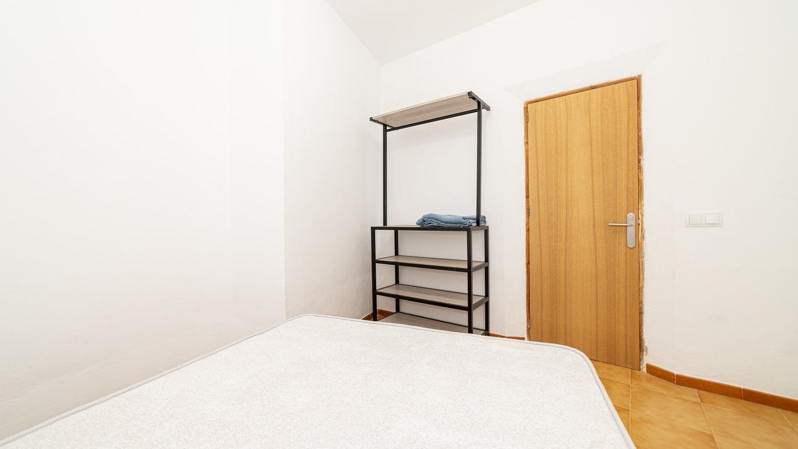 16-1215-Villasyfincasmallorca.jpg Renovierte Erdgeschosswohnung zur Miete im Zentrum von Ses Salines